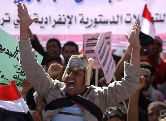 egypt-riot-bread-helmet.jpg